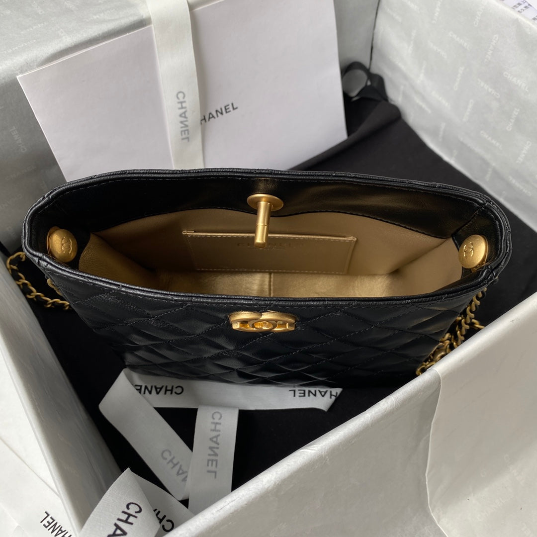 Pearl-Chain Quilted Hobo Mini Bag