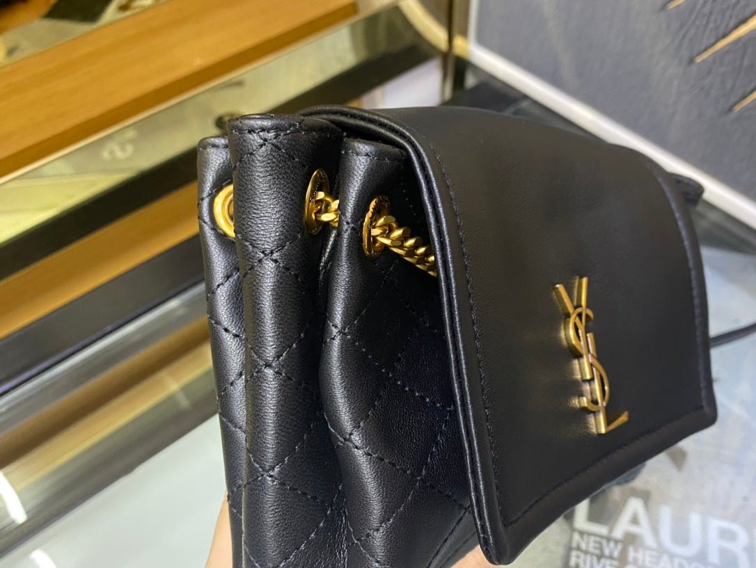 Aurea Mini Shoulder Bag – Luxury Inspired Compact Design