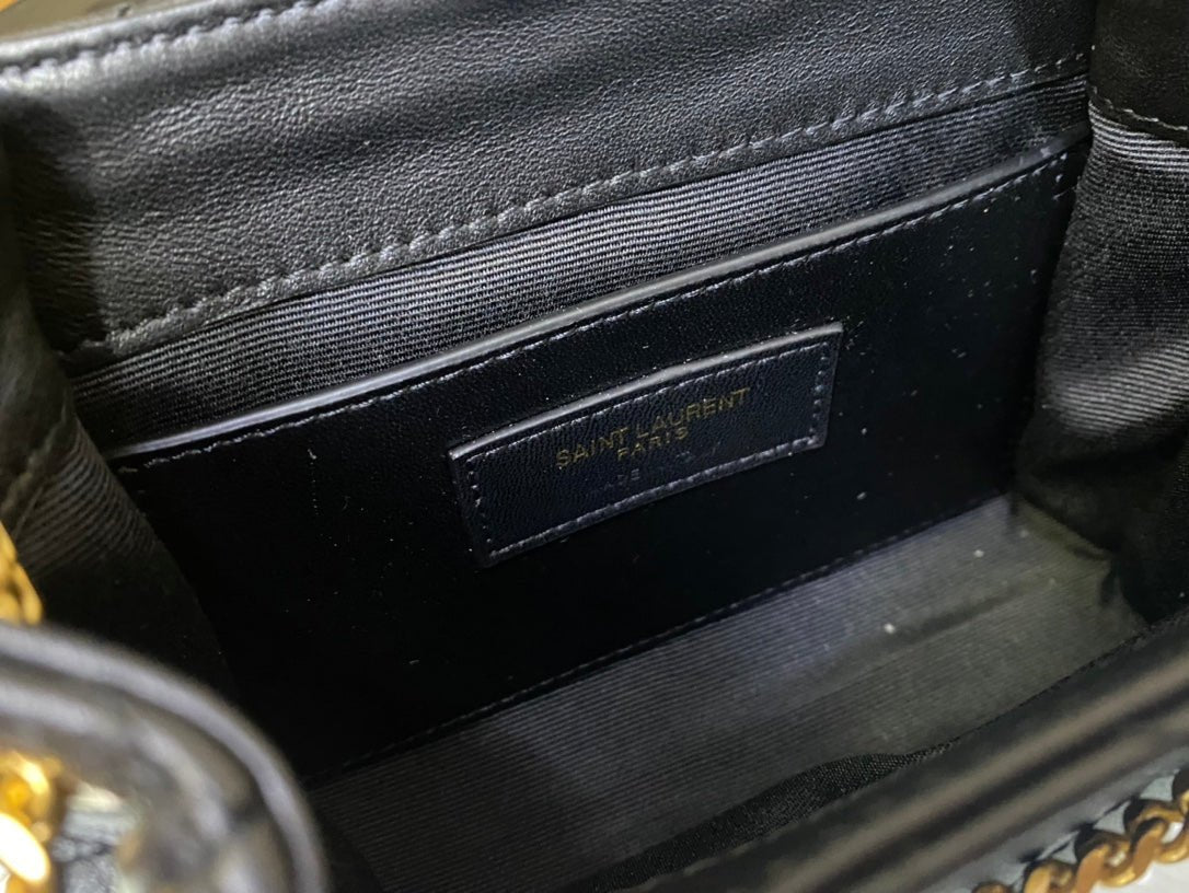 Aurea Mini Shoulder Bag – Luxury Inspired Compact Design