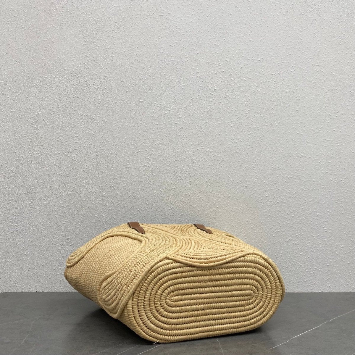 Braided Tote in Raffia and Calfskin