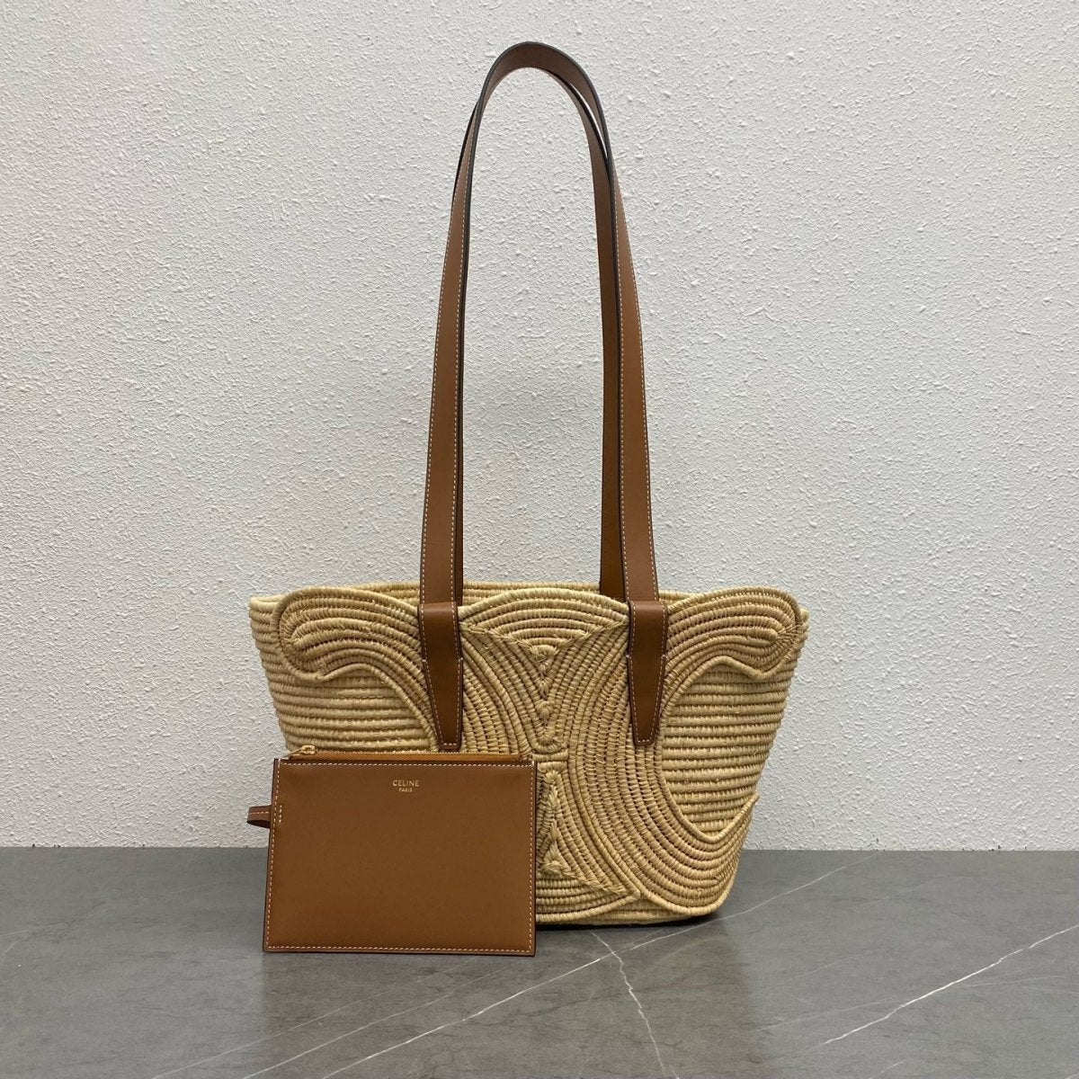 Braided Tote in Raffia and Calfskin