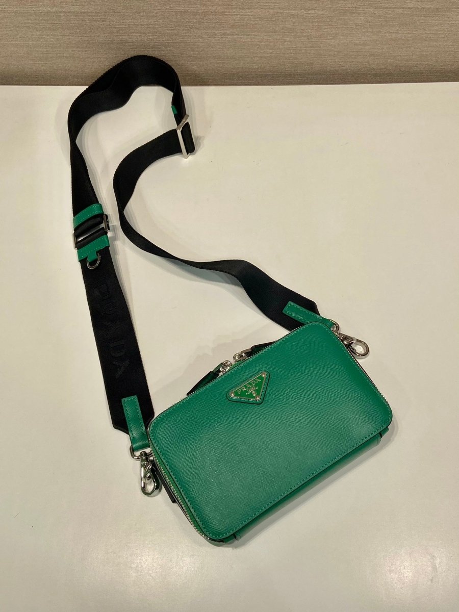 Brique Saffiano Leather Crossbody Bag – Elegant 2024 Minimalist Design