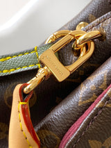 Classic Hide Away MM Structured Handbag – Designer Inspired Bags