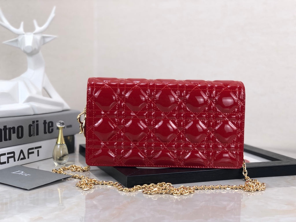Lady Dior Pouch Patent Cannage Red
