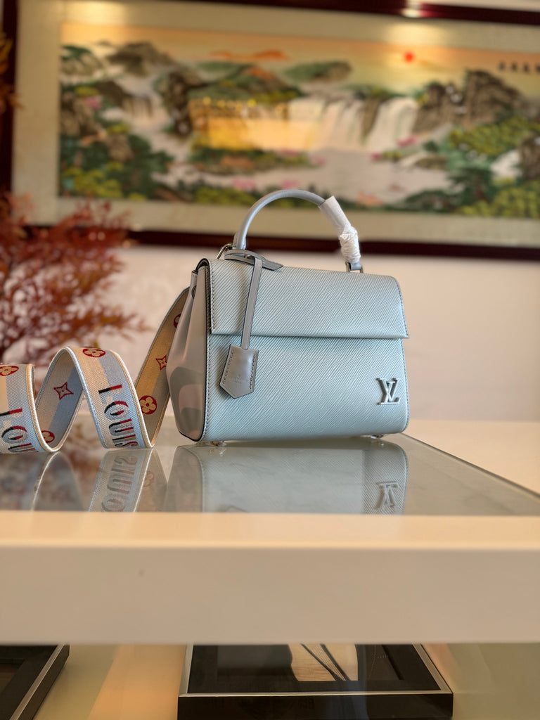 Classic Structured Shoulder Bag – Designer Inspired Bags