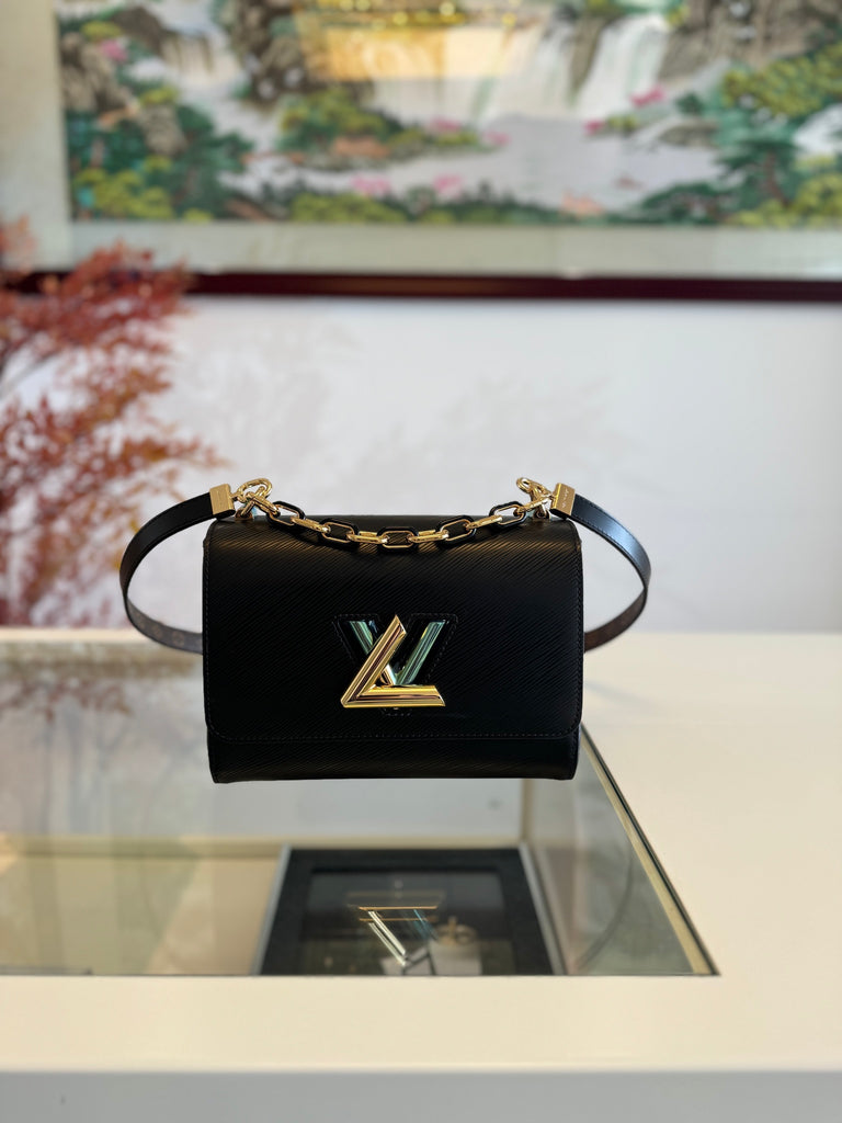 Slim Twist-Lock Shoulder Bag – Designer Inspired Bags