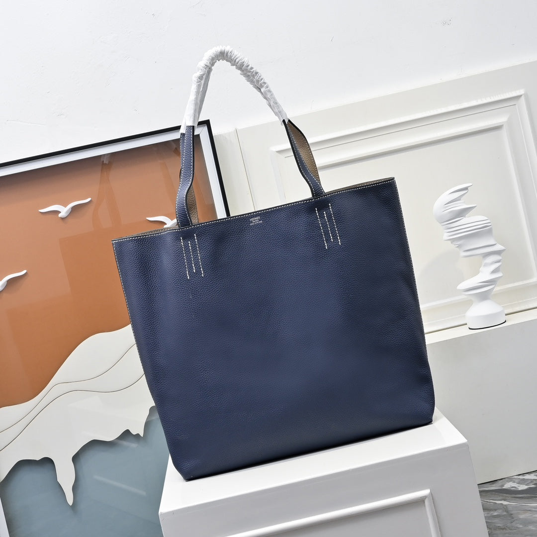 Reversible Dual-Tone Clemence Leather Tote Bag 36