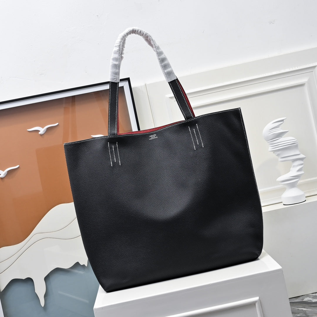 Reversible Dual-Tone Clemence Leather Tote Bag 36