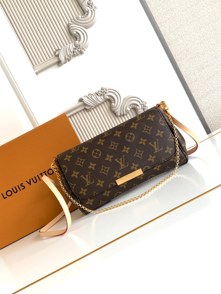 Classic Foldover Monogram Shoulder Bag – Designer Inspired Bags