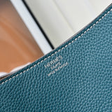 Reversible Dual-Tone Clemence Leather Tote Bag 36