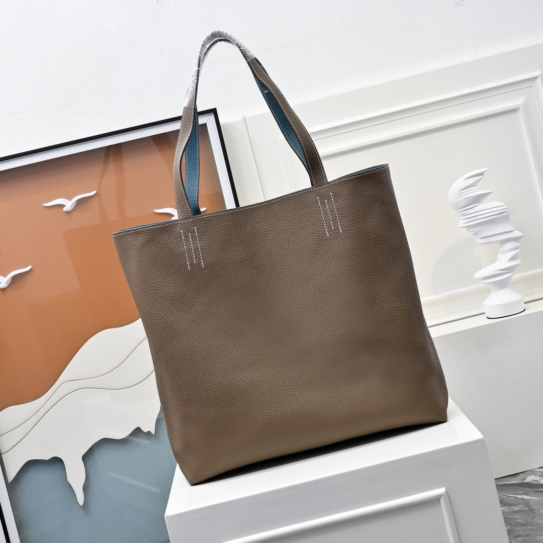 Reversible Dual-Tone Clemence Leather Tote Bag 36