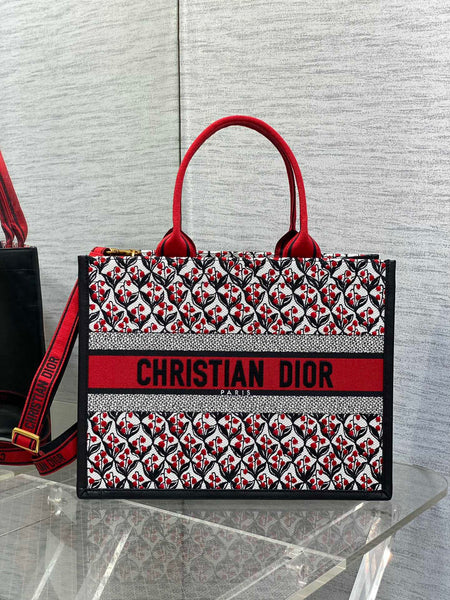 Dioramour Dior Book Tote Bag – Sweet Chinese Valentine’s Day Edition