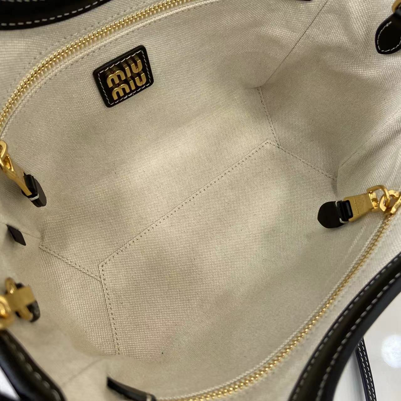 Ivy Leather Tote Bag