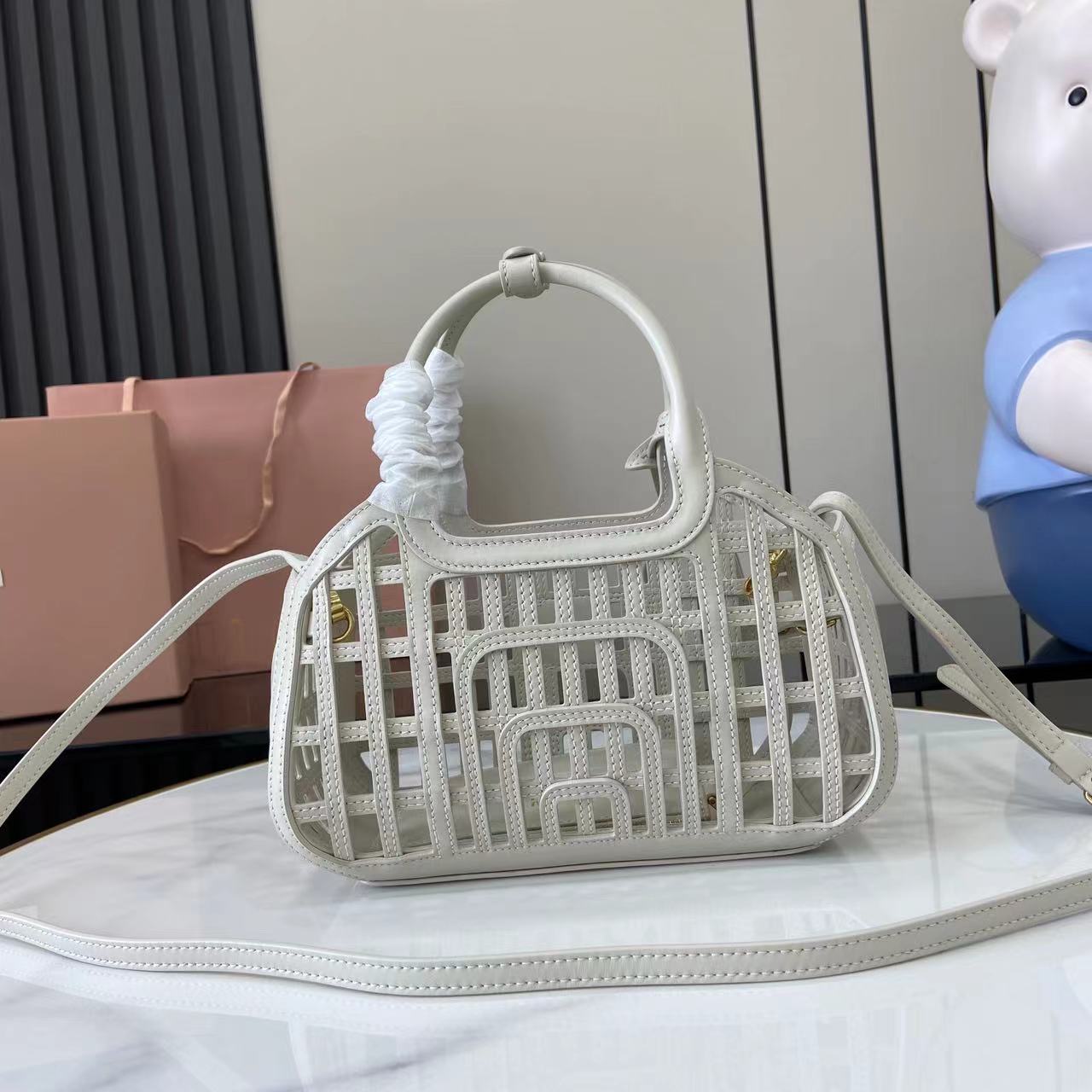 Leather Basket Bag