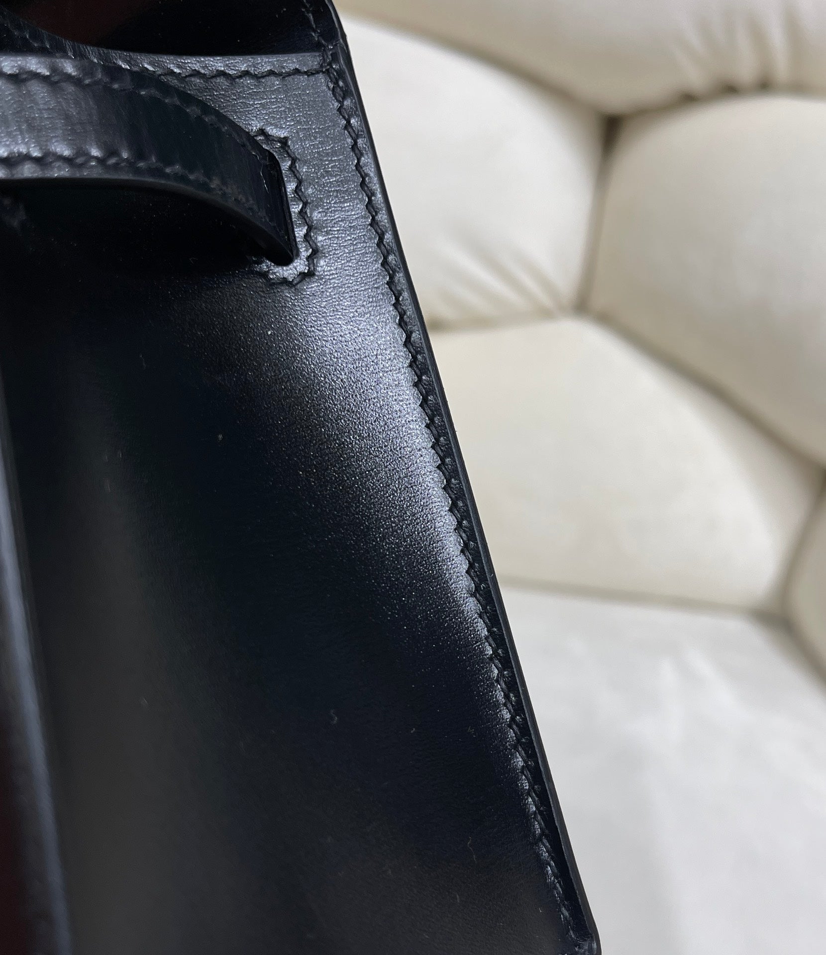 Shine Black Pochette Handbag with Gold-Tone Hardware