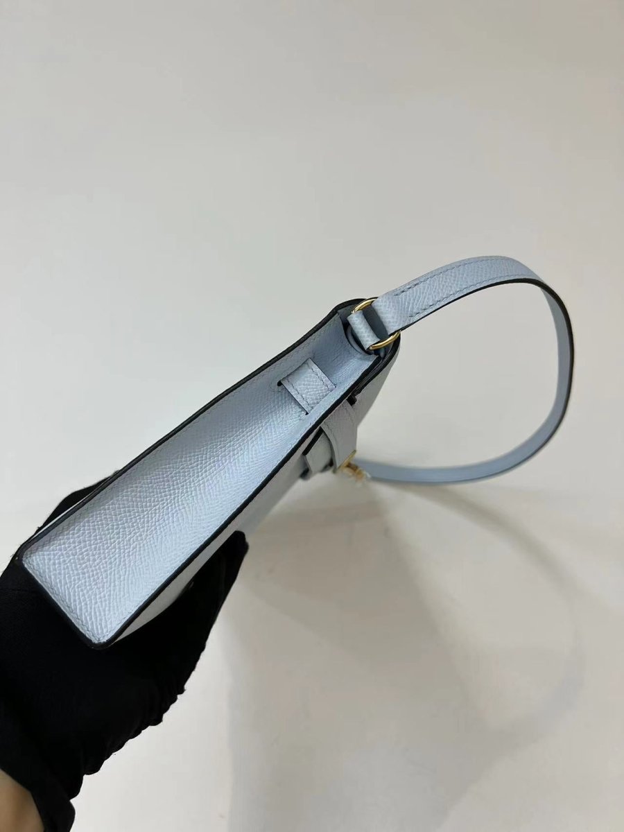 Kelly To Go Wallet Gold Hardware