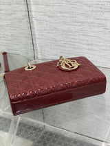 Lady D - Joy Bag Red – Elegant Patent Leather with Classic Cannage Design