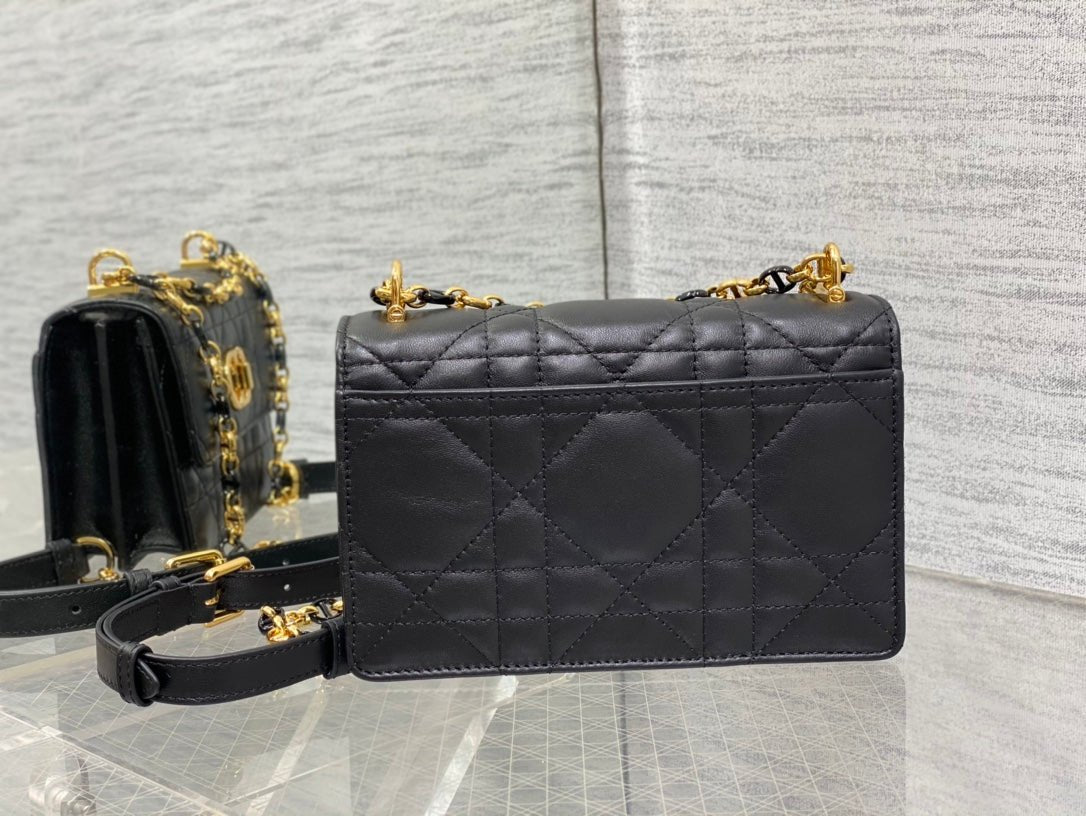 Miss Caro Mini Chain Bag