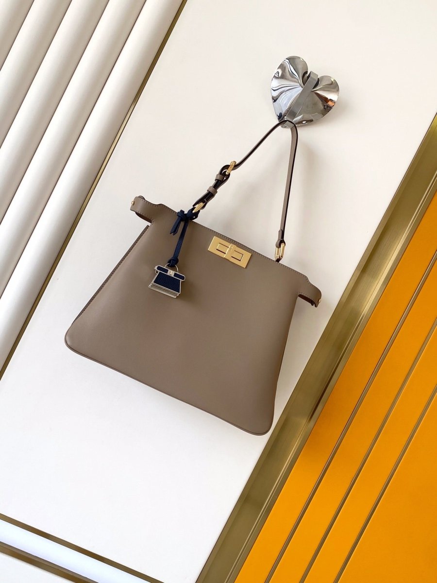 Peekaboo Soft Leather Bag – Luxury Inspired Iconic Elegance