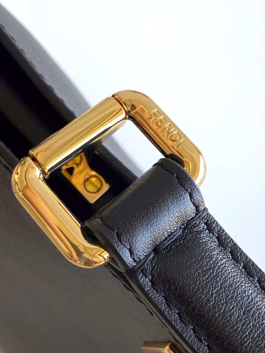 Peekaboo Soft Leather Bag – Luxury Inspired Iconic Elegance