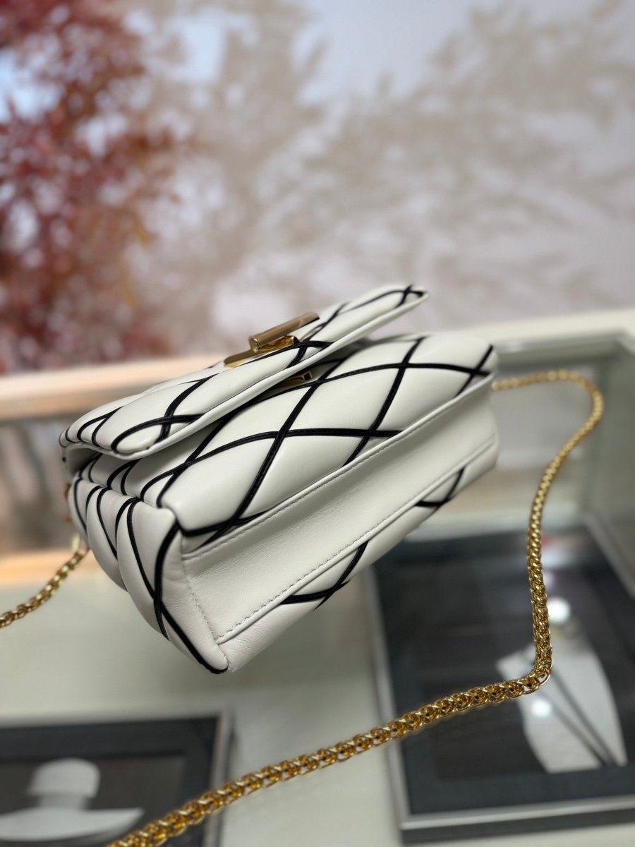 Quilted Lambskin GO - 14 Handbag – Designer Inspired Bags