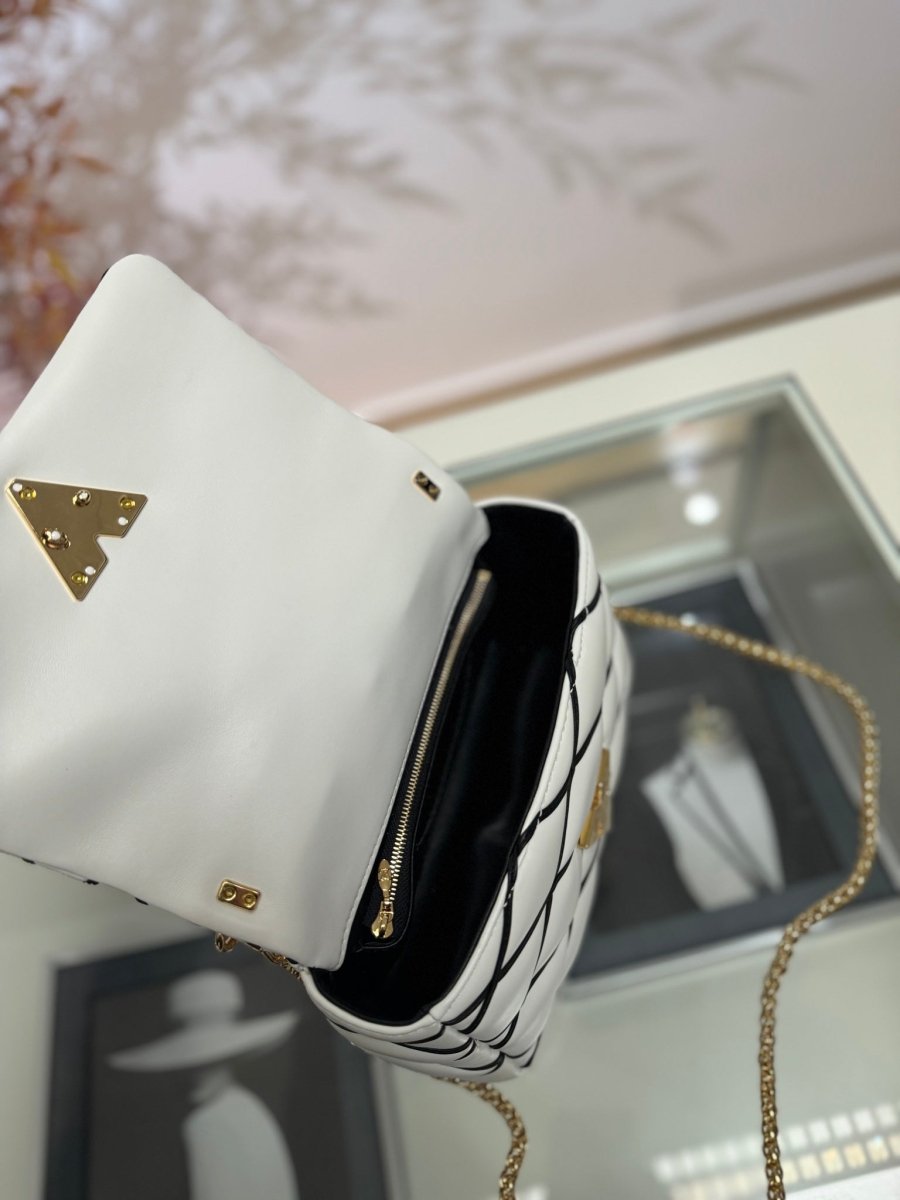 Quilted Lambskin GO - 14 Handbag – Designer Inspired Bags