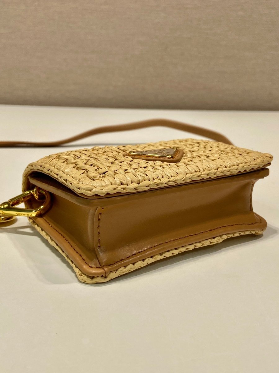 Raffia - Effect Crochet Card Holder with Shoulder Strap – Handwoven Calfskin Mini Bag